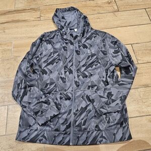 Large Mens Under Armour Zip Up Hoodie